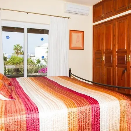 Puerto Del Carmen Sleeps 8 Pool Air Con Wifi Villa